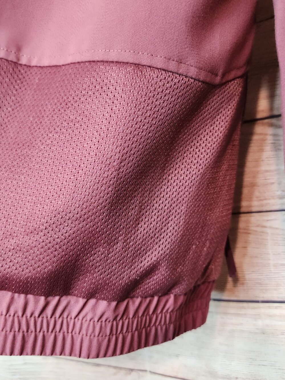 FIGS Women’s Purple Sydney Performance Scrub Jacket Size L Technical Collection - Picture 15 of 16